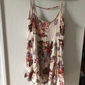 One size Brandy Melville floral day dress.